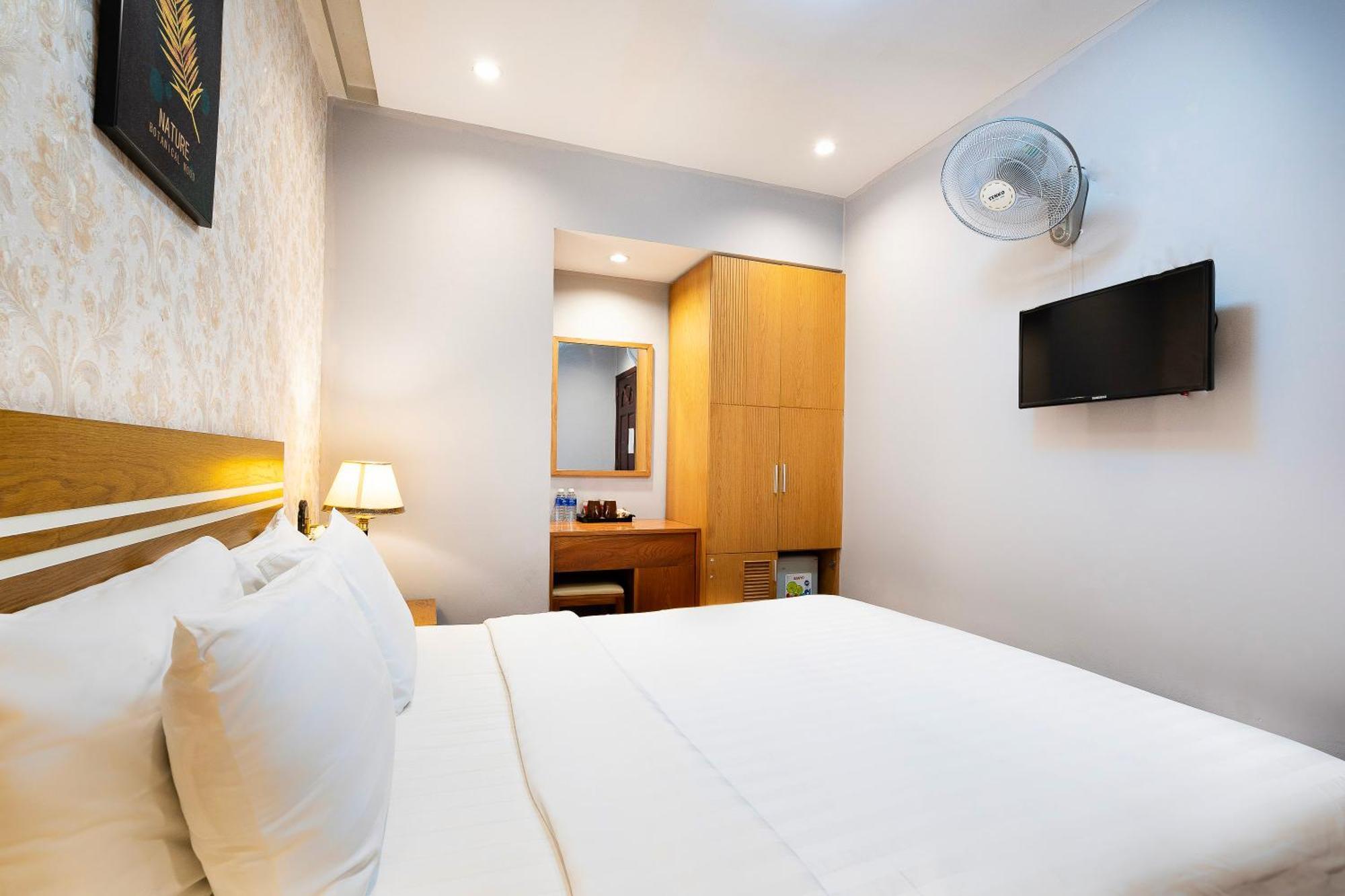 Lucky Star Hotel - Bui Vien Walking Street Hô Chi Minh-Ville Extérieur photo